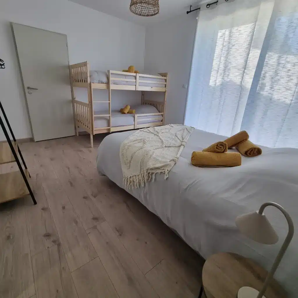 Gîte de la Cour à Montaigu-Vendée : chambre