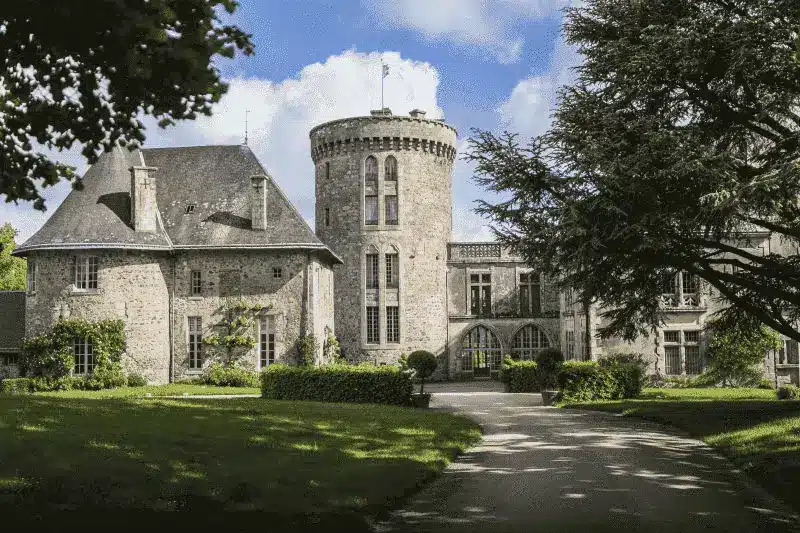 Gîte Château de la Flocellière – Le Pavillon à Sèvremont : extérieur
