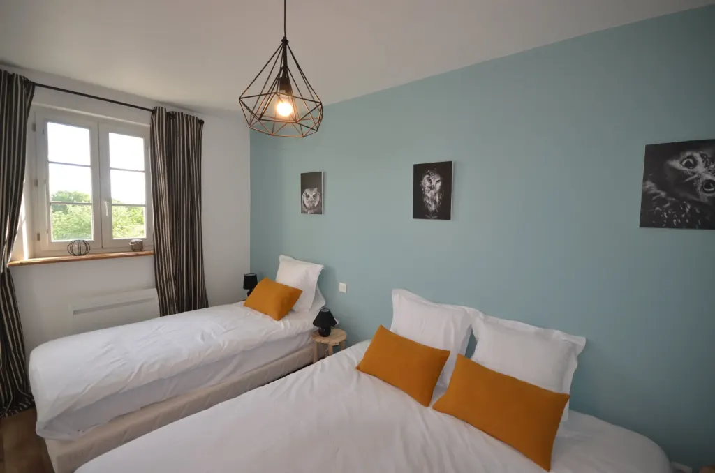 Le Garde Forestier à Sèvremont : chambre