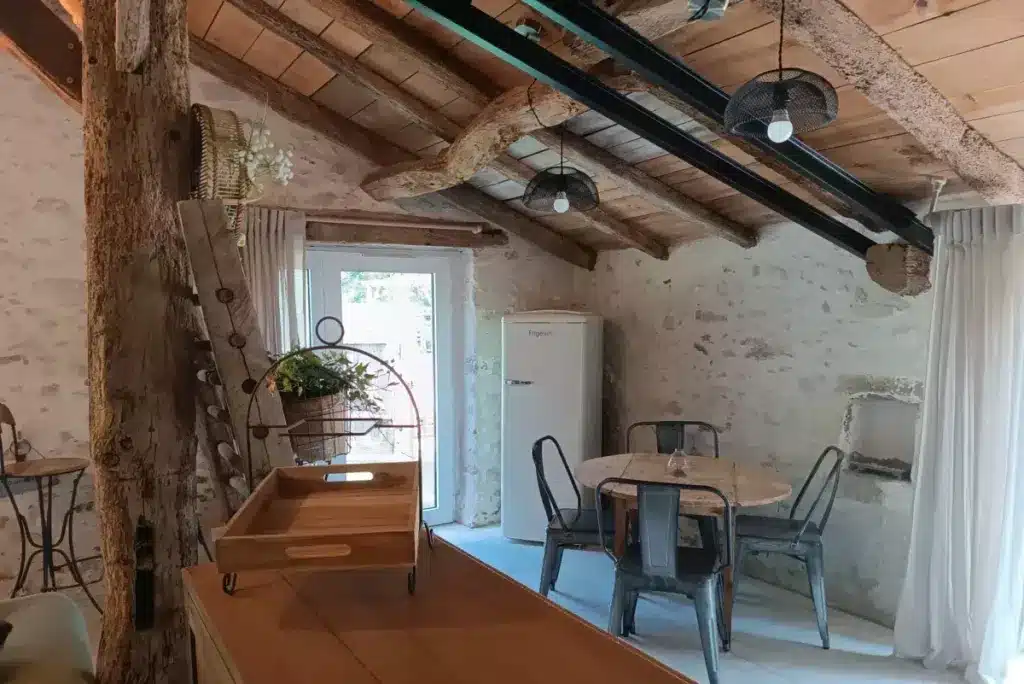 L'Opale à Sallertaine : salle à manger
