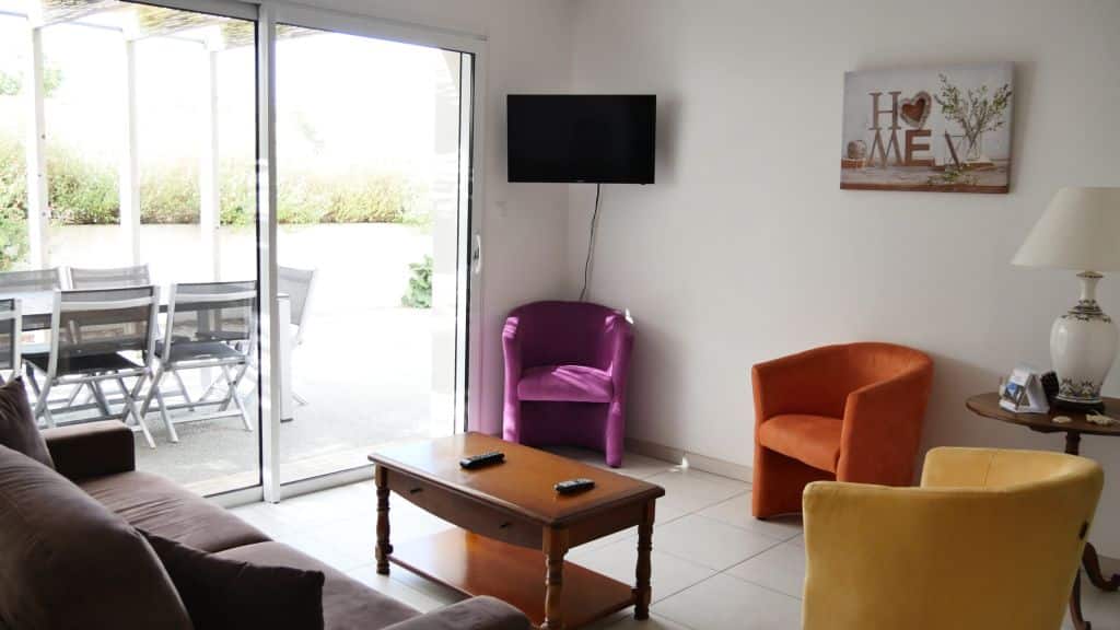 Les Villas du Port de la Guittière – 1 à Talmont-Saint-Hilaire : salon