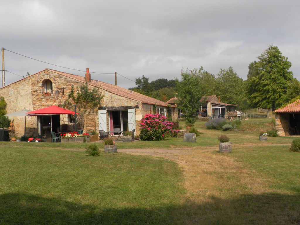Gîte de groupe La Pinière à Talmont-Saint-Hilaire : extérieur