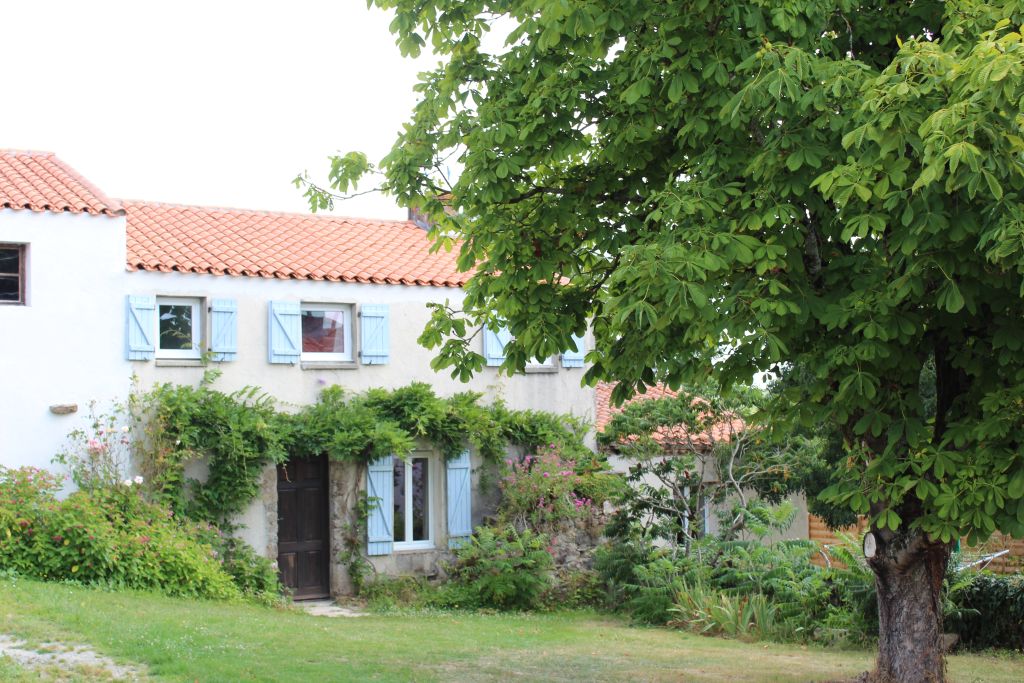 Maison Botineau à Le Champ-Saint-Père : extérieur