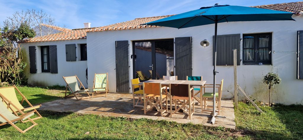 La Cambusette à L'Île-d'Yeu : terrasse et jardin