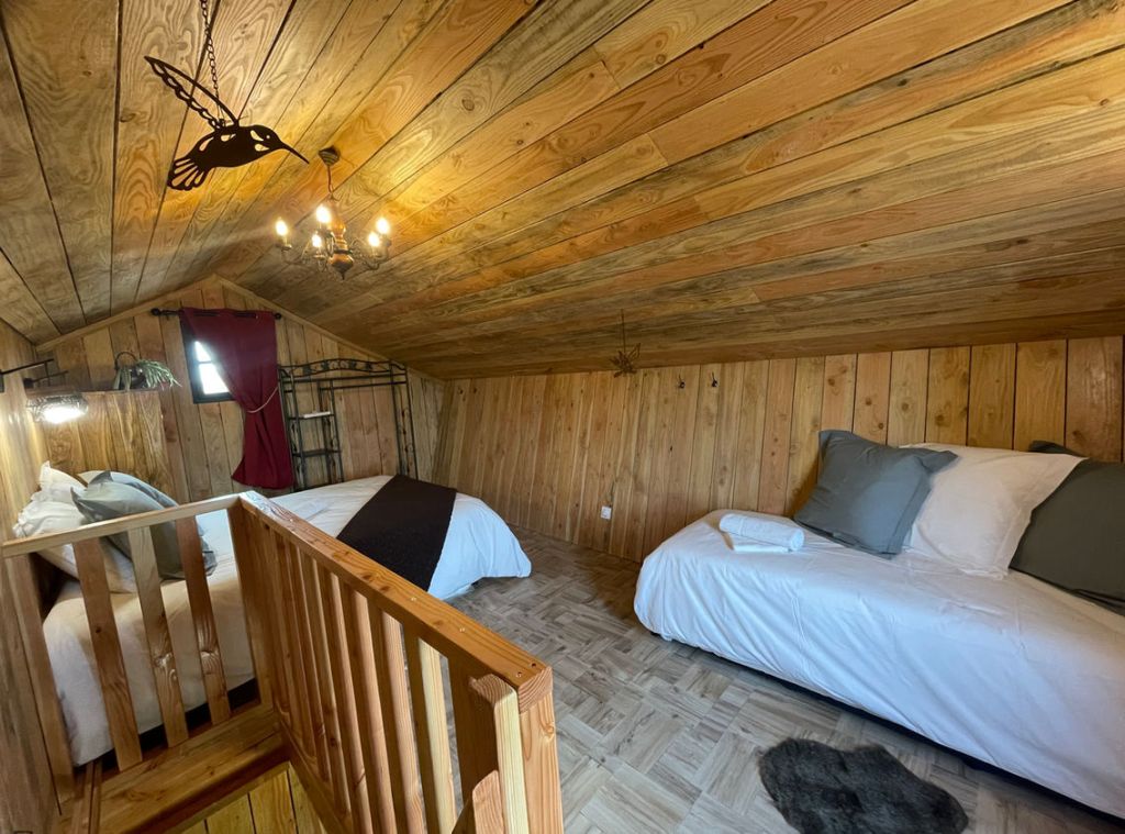 La Cabane Féerique à Les Landes-Genusson : chambre