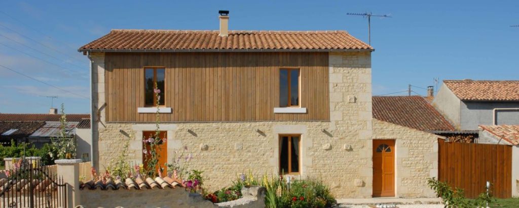 La Grange à Bouillé-Courdault : extérieur