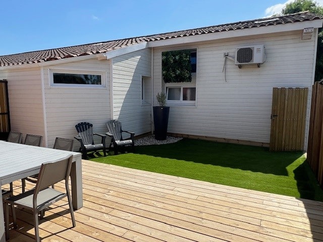 Gîte à Longeville-sur-Mer : terrasse et jardin