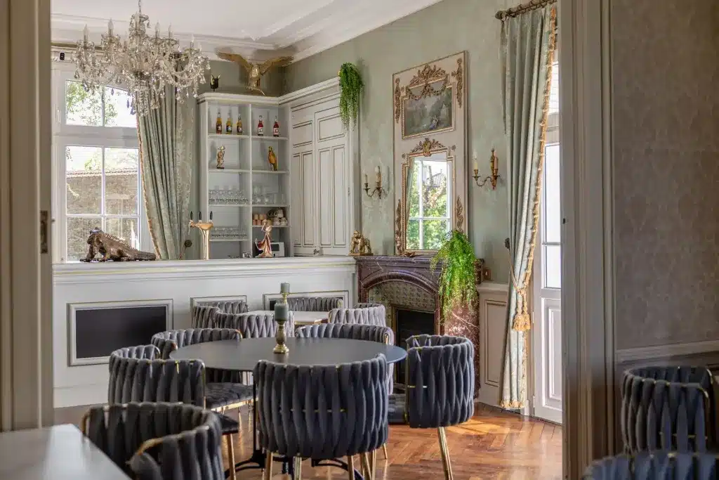 Gîte l'Original à La Gaubretière : salle à manger