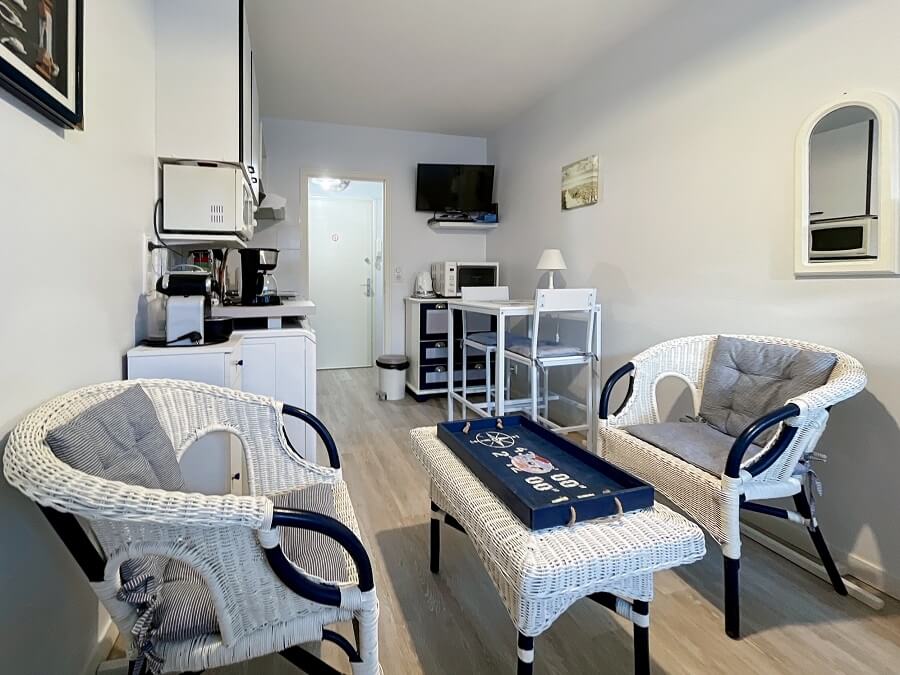 Studio à Saint-Jean-de-Monts : salon
